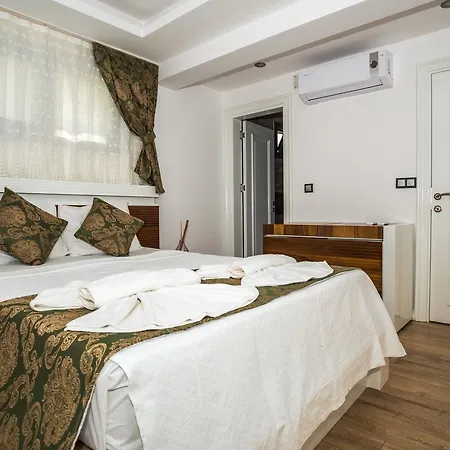 Tala 3 Villa